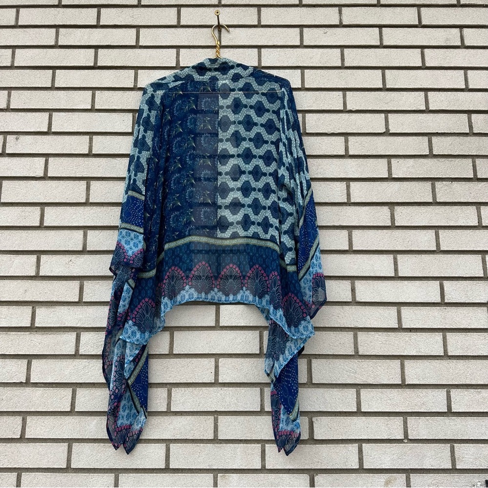 Akemi + Kin Blue Patchwork Kimono Open Front Sheer Boho Layering Wrap OS - Picture 7 of 9